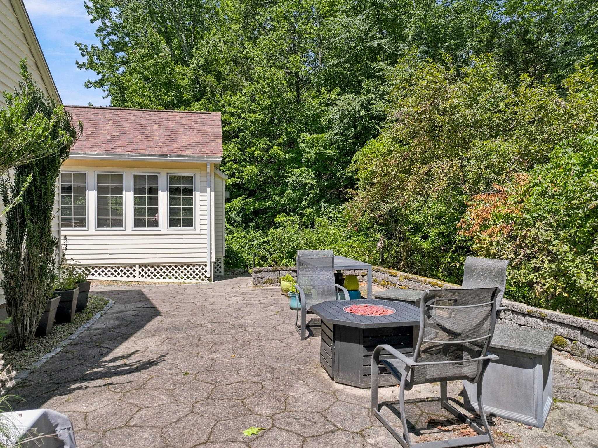 23 Arrowwood Road