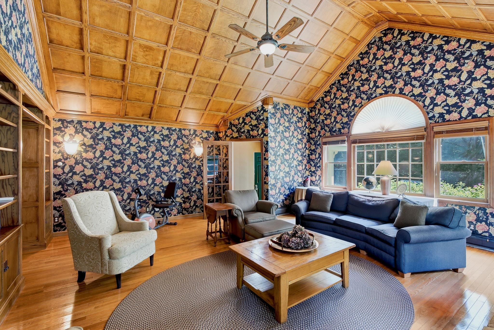 23 Arrowwood Road