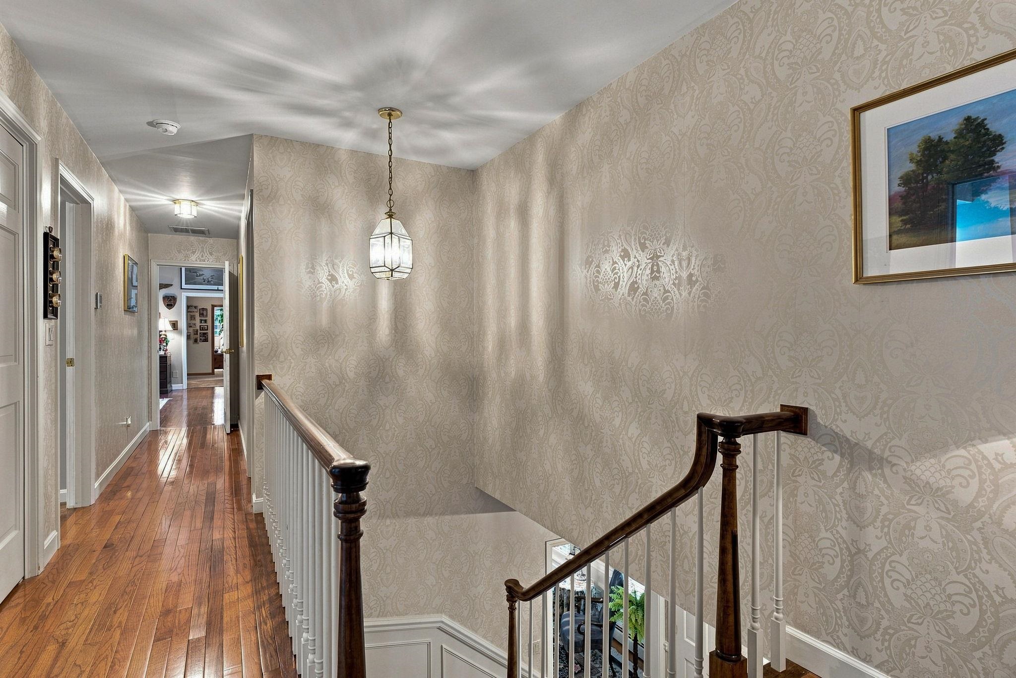 9 Rosewell Road