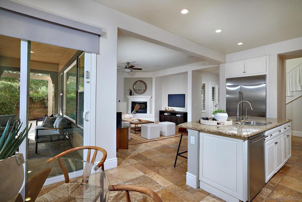 3201 Corte Tamarindo