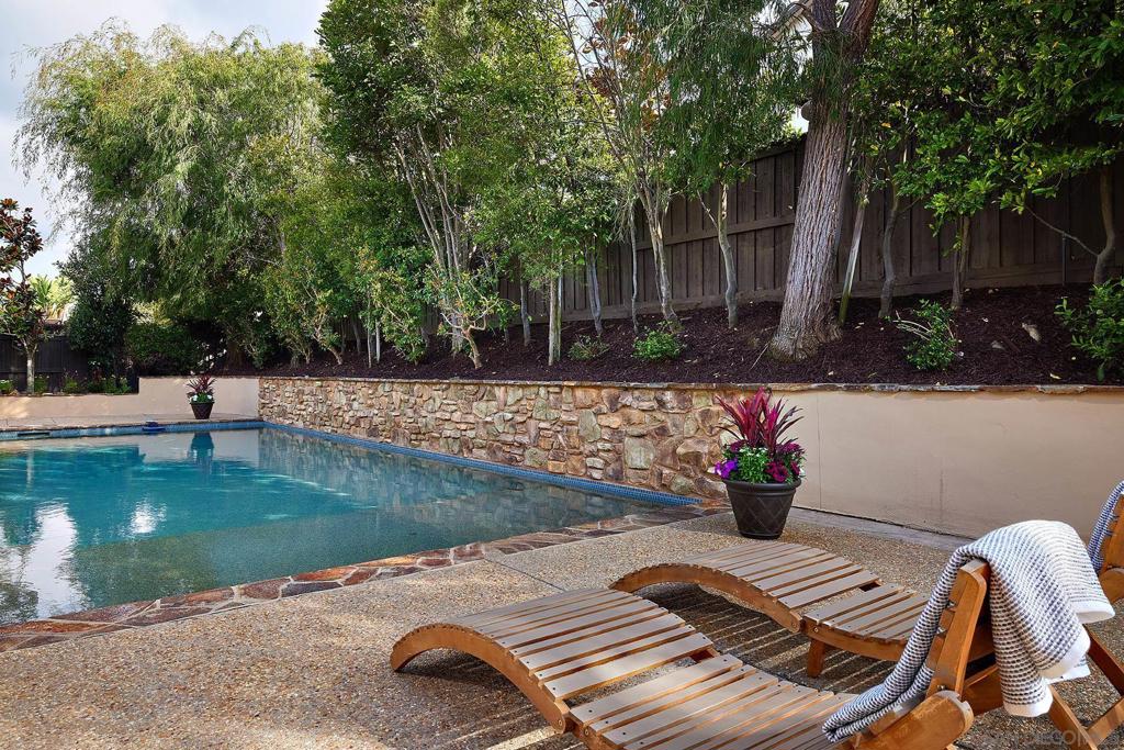 3201 Corte Tamarindo