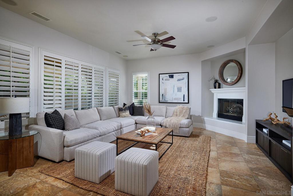 3201 Corte Tamarindo