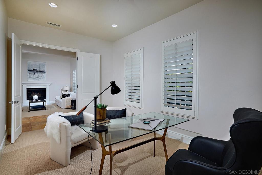 3201 Corte Tamarindo