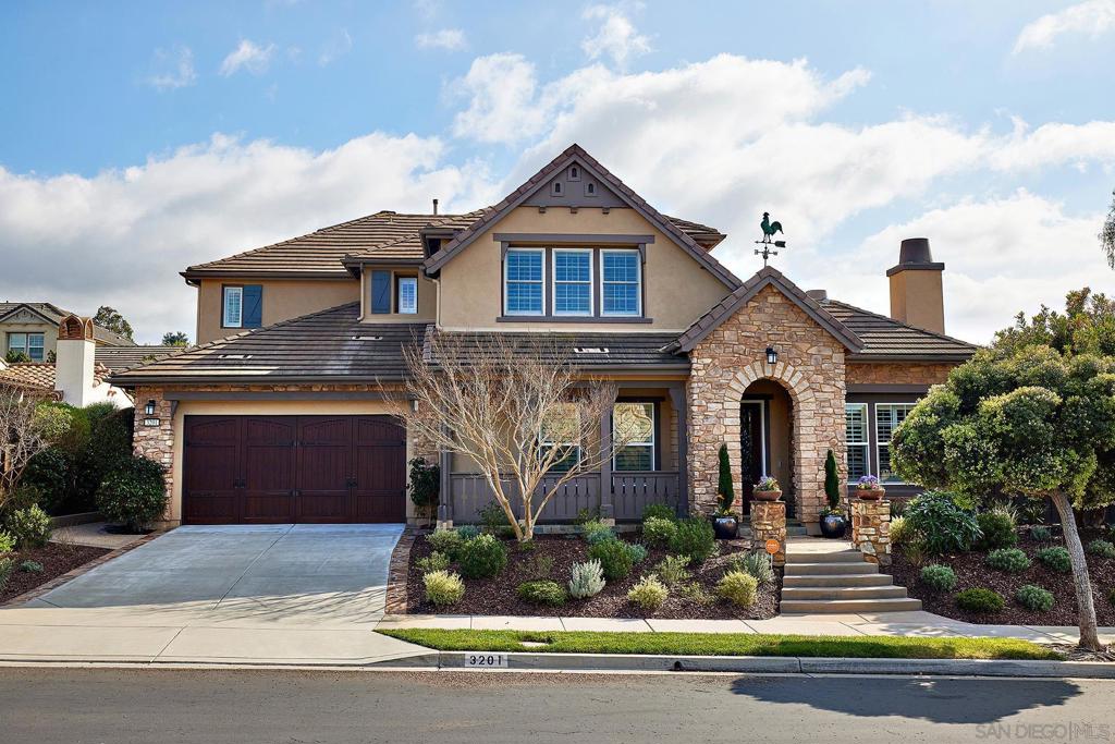 3201 Corte Tamarindo