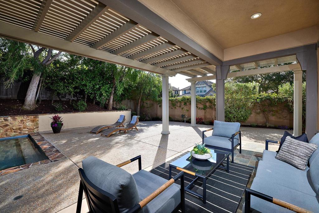 3201 Corte Tamarindo