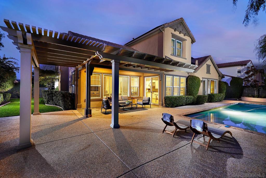 3201 Corte Tamarindo