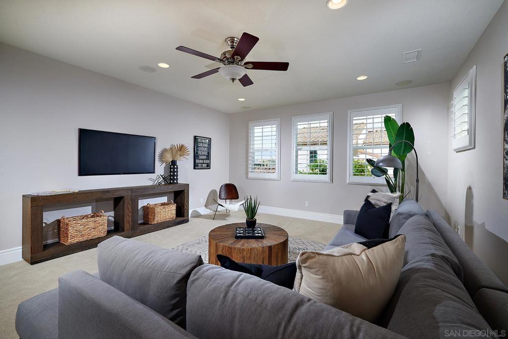 3201 Corte Tamarindo