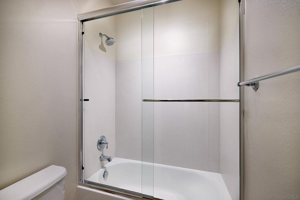 3201 Corte Tamarindo