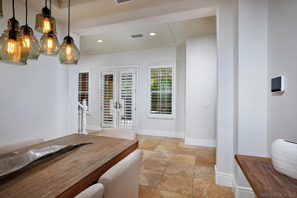 3201 Corte Tamarindo