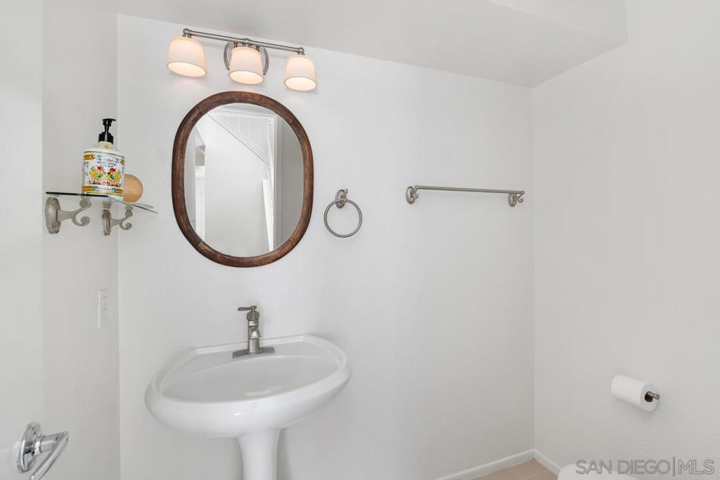 2988 Luciernaga St 17