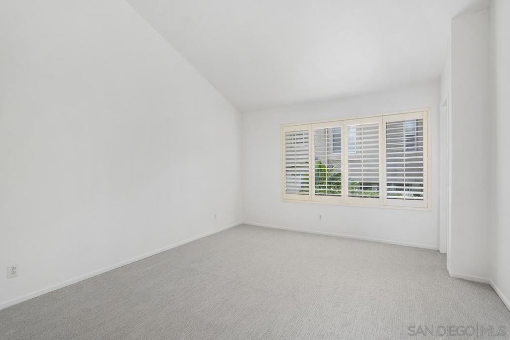 2988 Luciernaga St 17