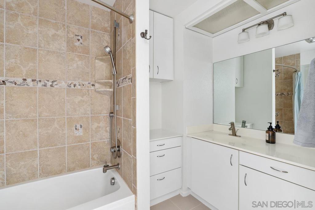 2988 Luciernaga St 17