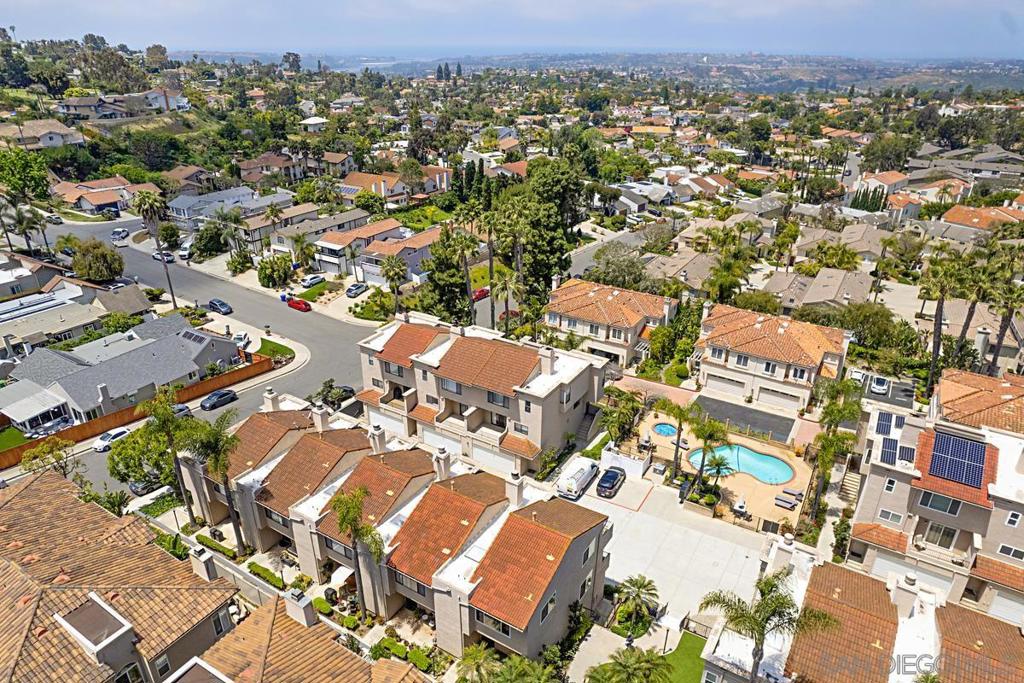 2988 Luciernaga St 17