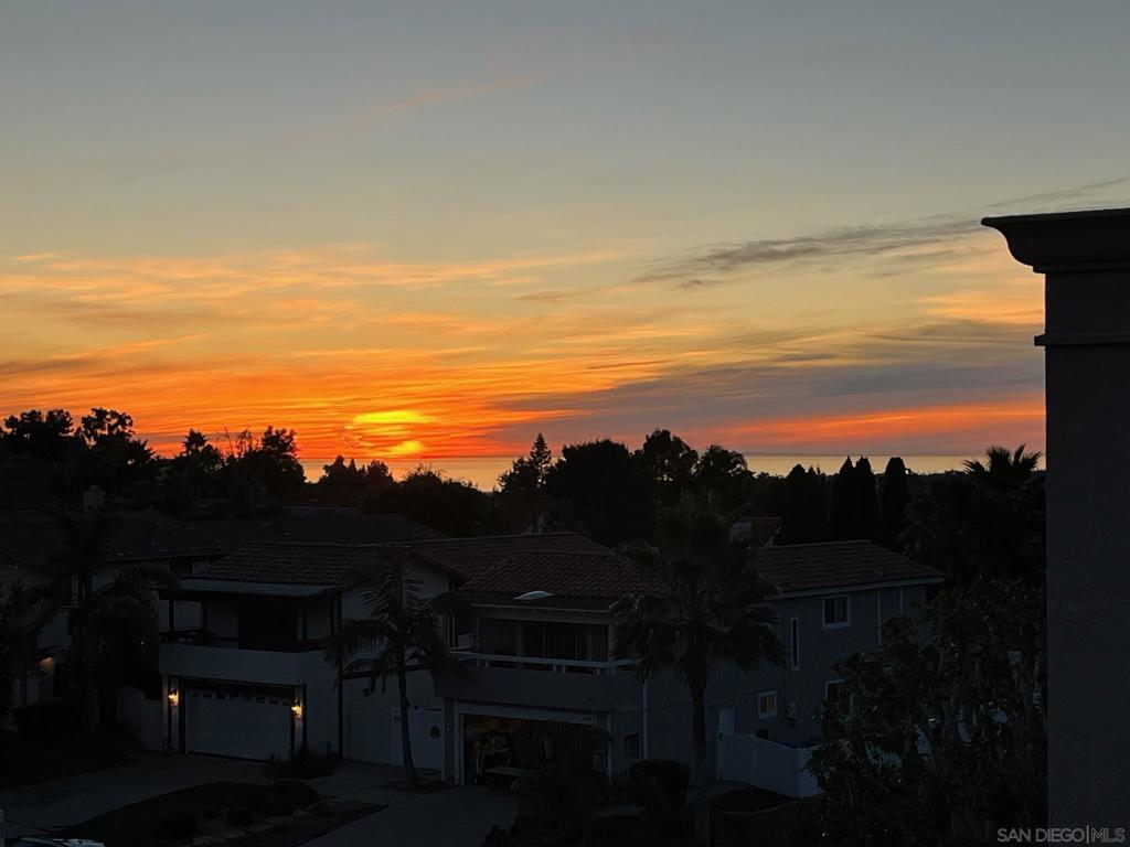 2988 Luciernaga St 17