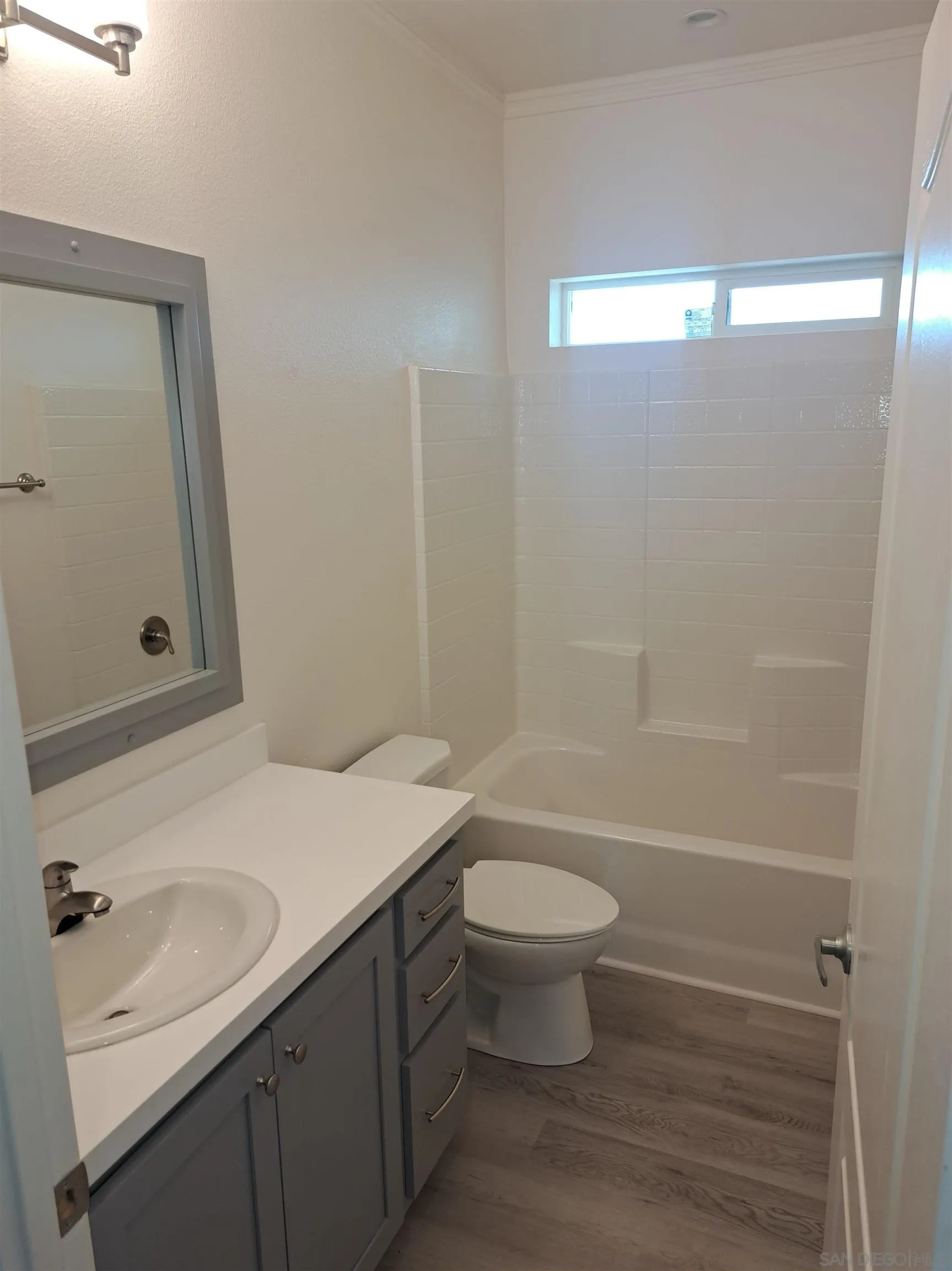 525 W El Norte Parkway Unit 21