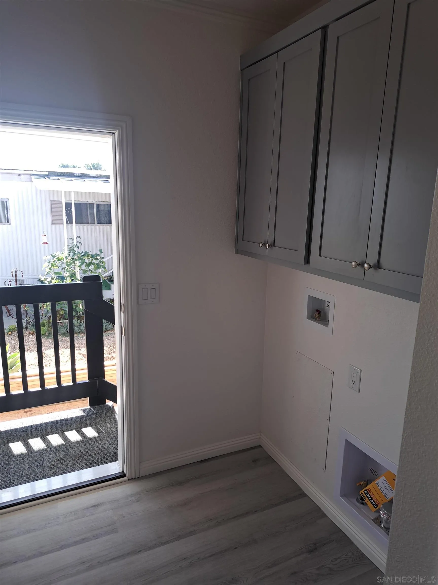 525 W El Norte Parkway Unit 21