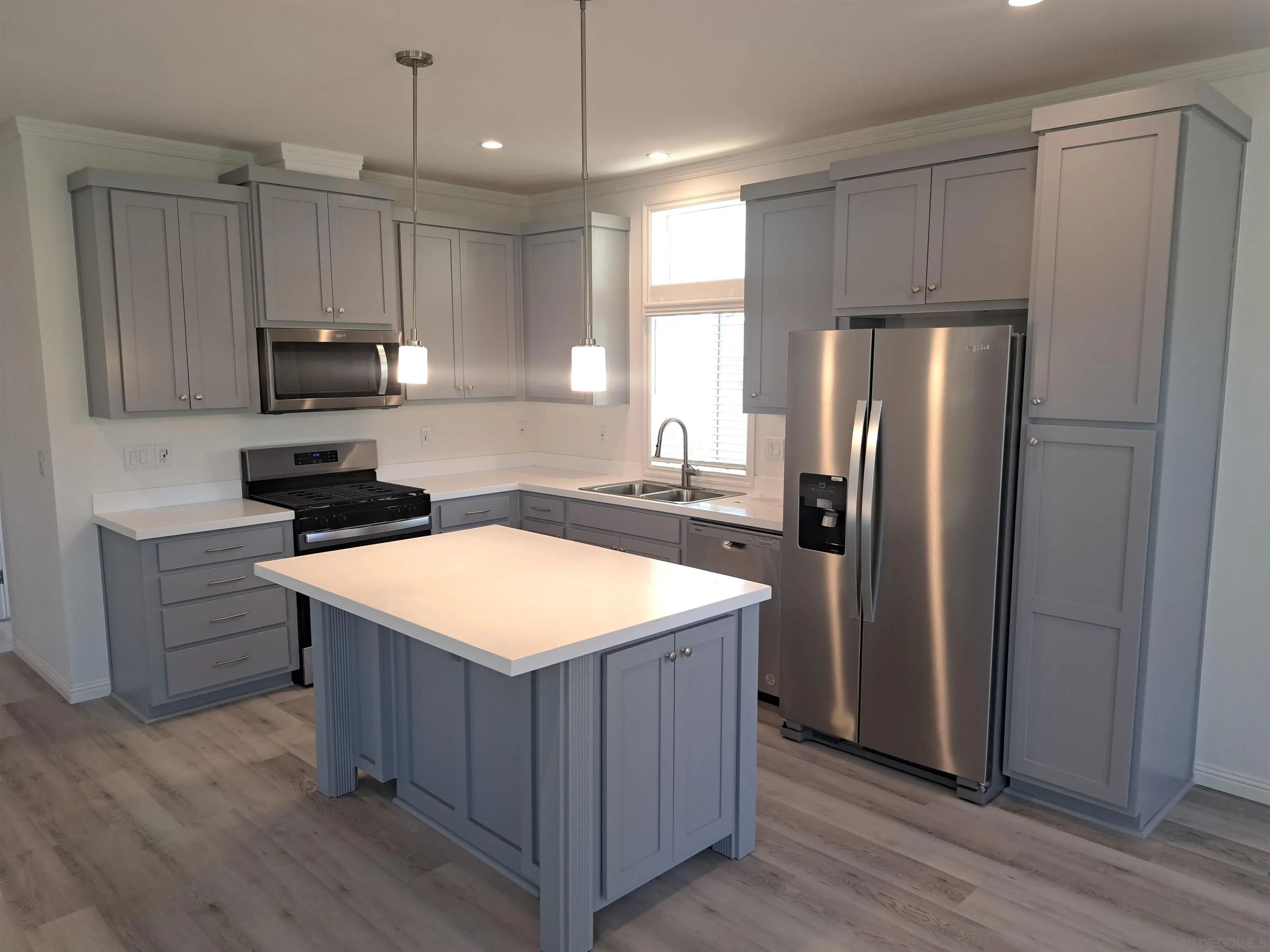 525 W El Norte Parkway Unit 21