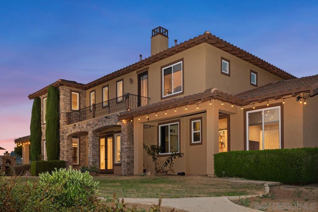 4747 Caminito De Los Cepillos