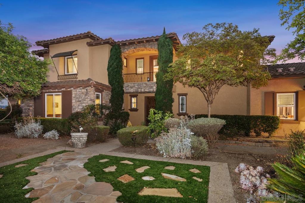 4747 Caminito De Los Cepillos