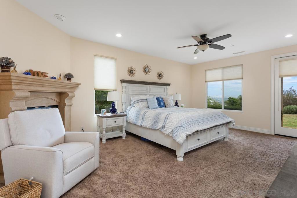 4747 Caminito De Los Cepillos