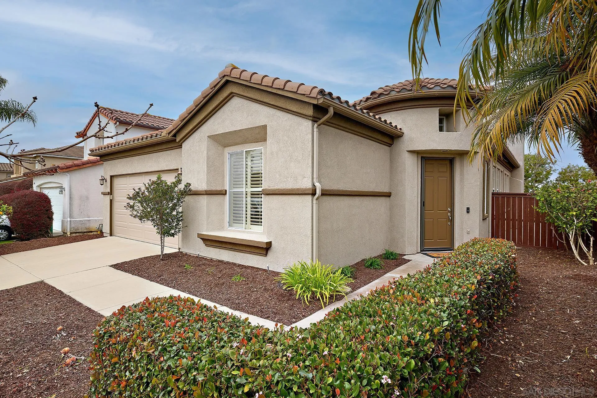 2938 Avenida Castana