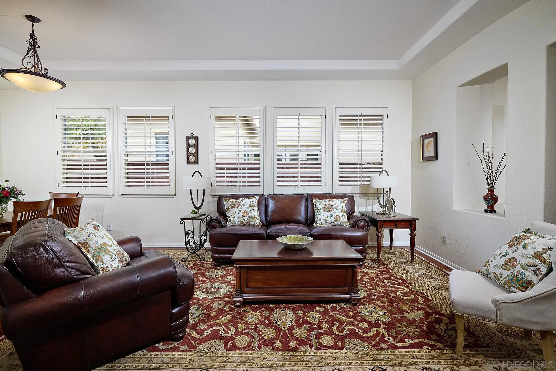 2938 Avenida Castana