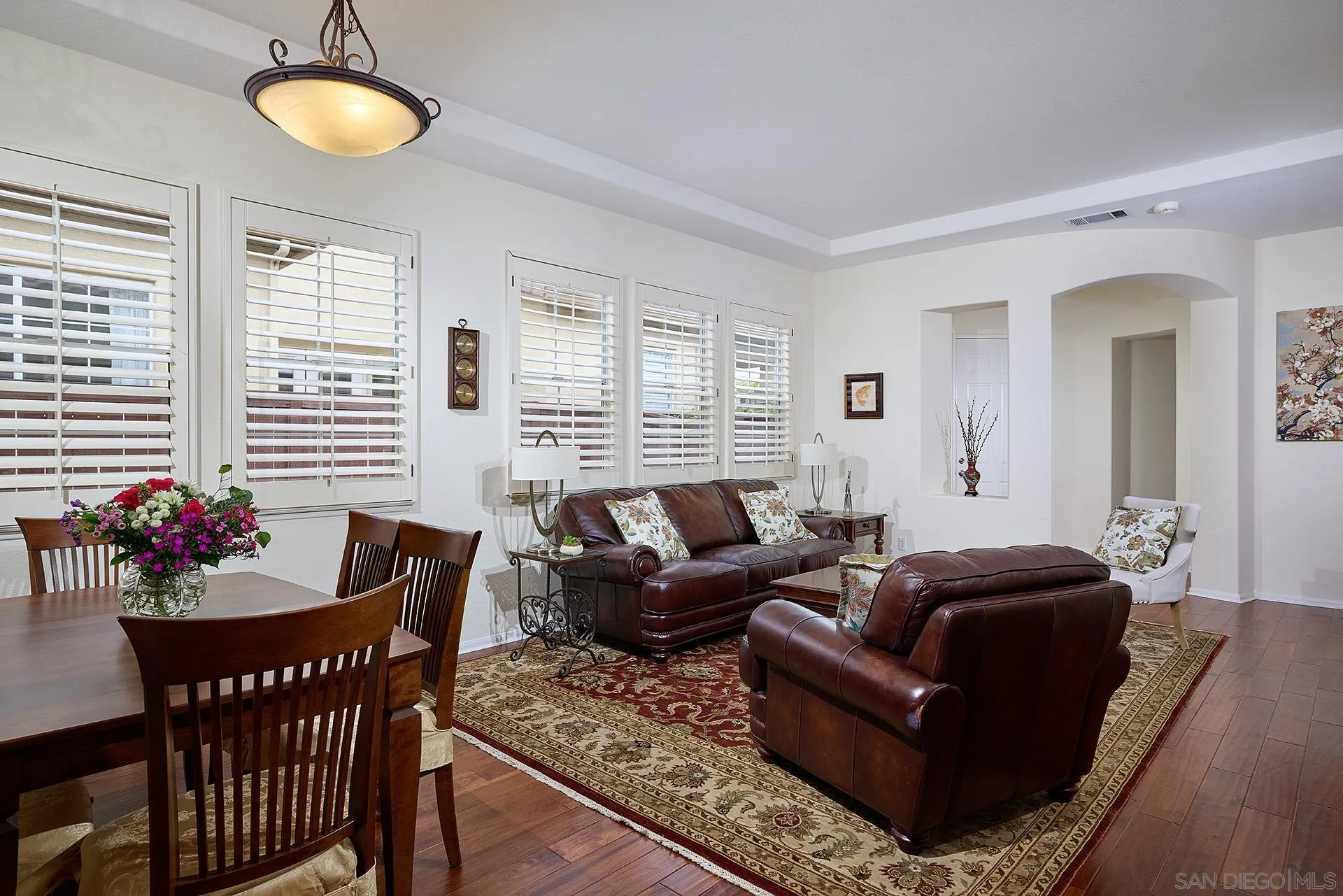 2938 Avenida Castana