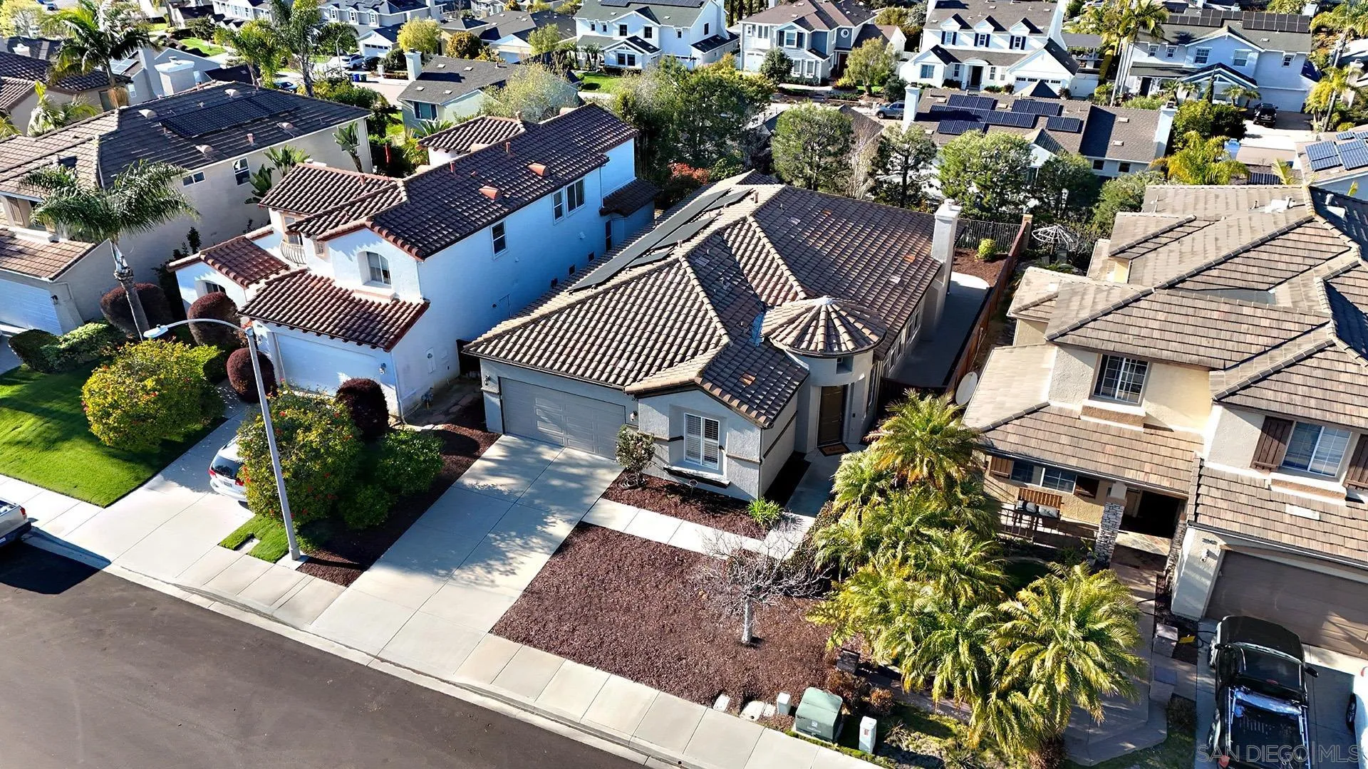 2938 Avenida Castana