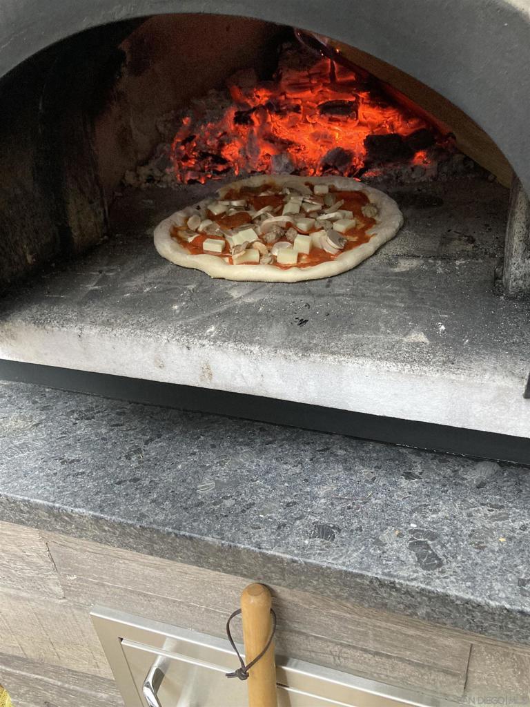 380 Avenida La Cuesta