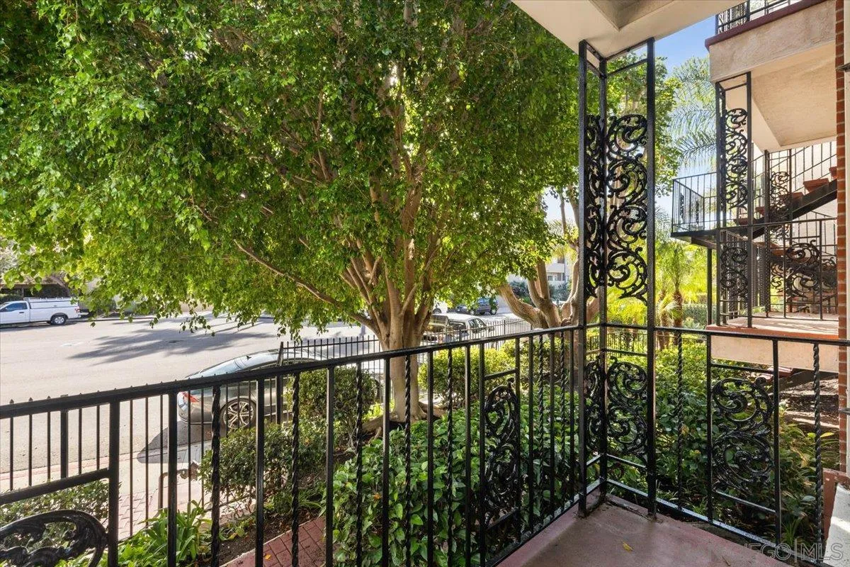 2630 Pirineos Way Unit 5