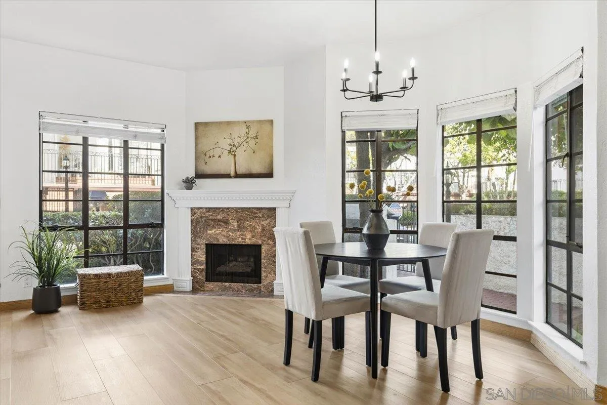 2630 Pirineos Way Unit 5