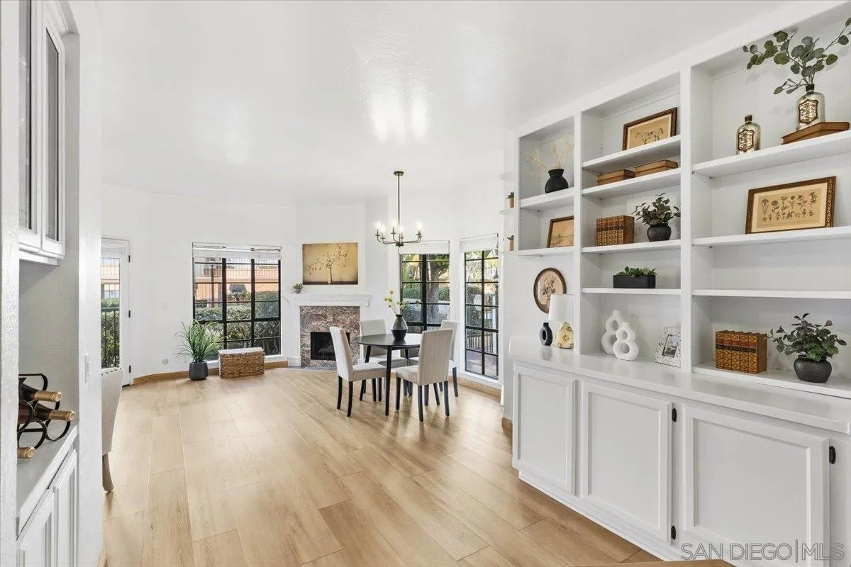 2630 Pirineos Way Unit 5