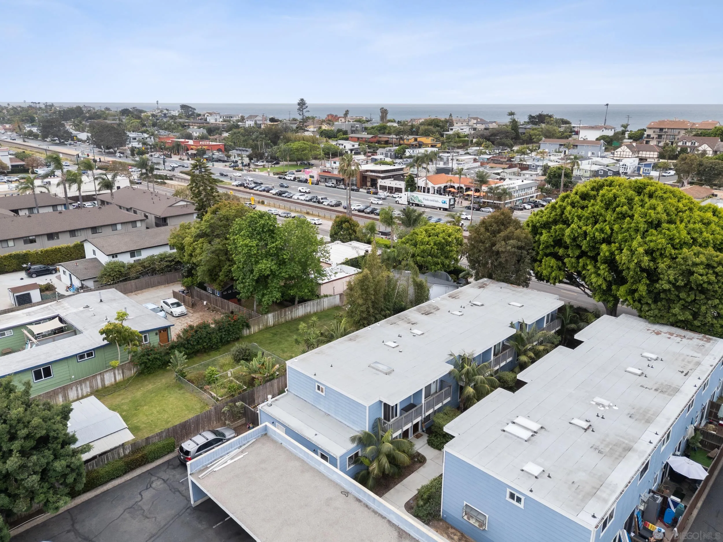 981 N Vulcan Ave Unit 7