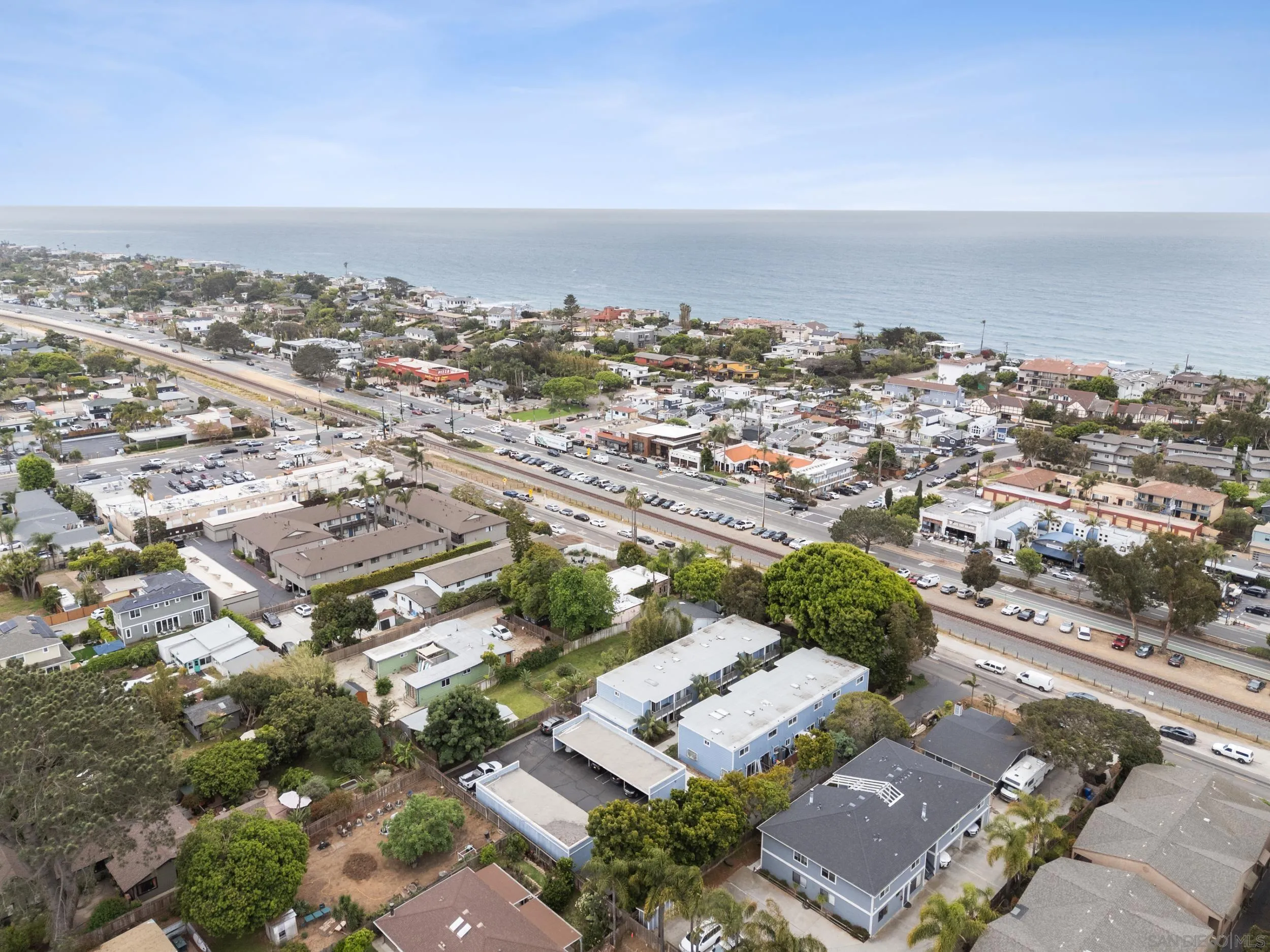 981 N Vulcan Ave Unit 7