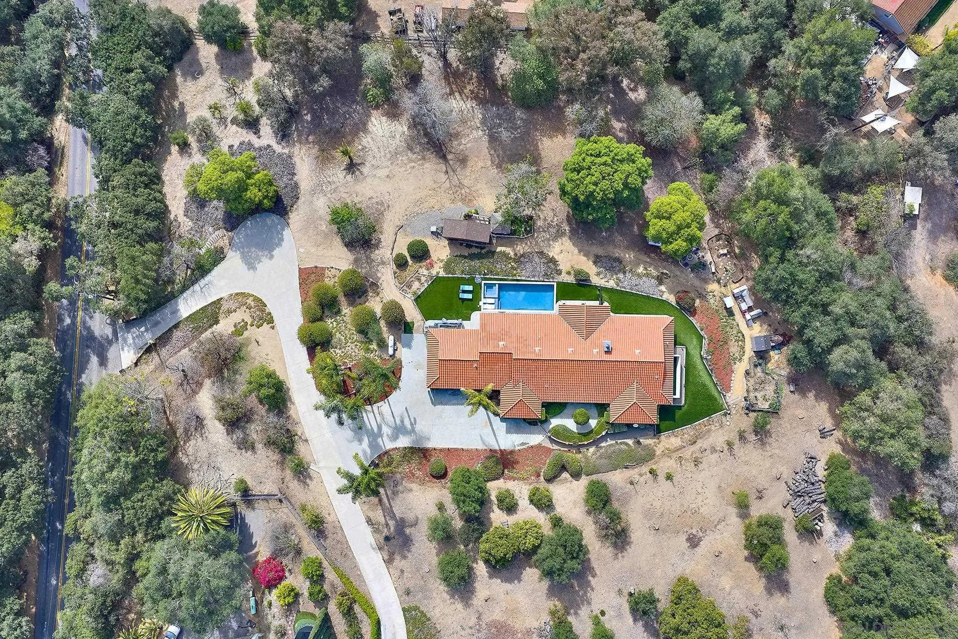 3064 Live Oak Park Rd