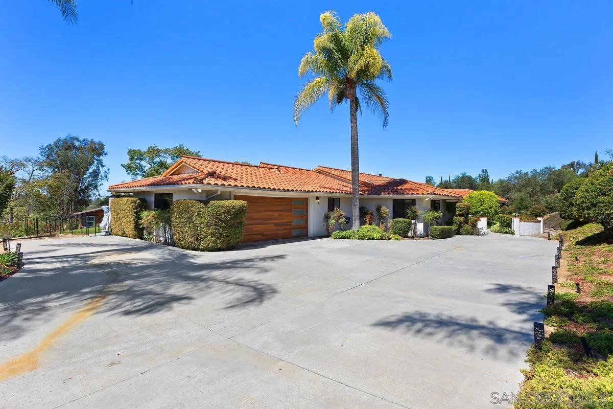 3064 Live Oak Park Rd