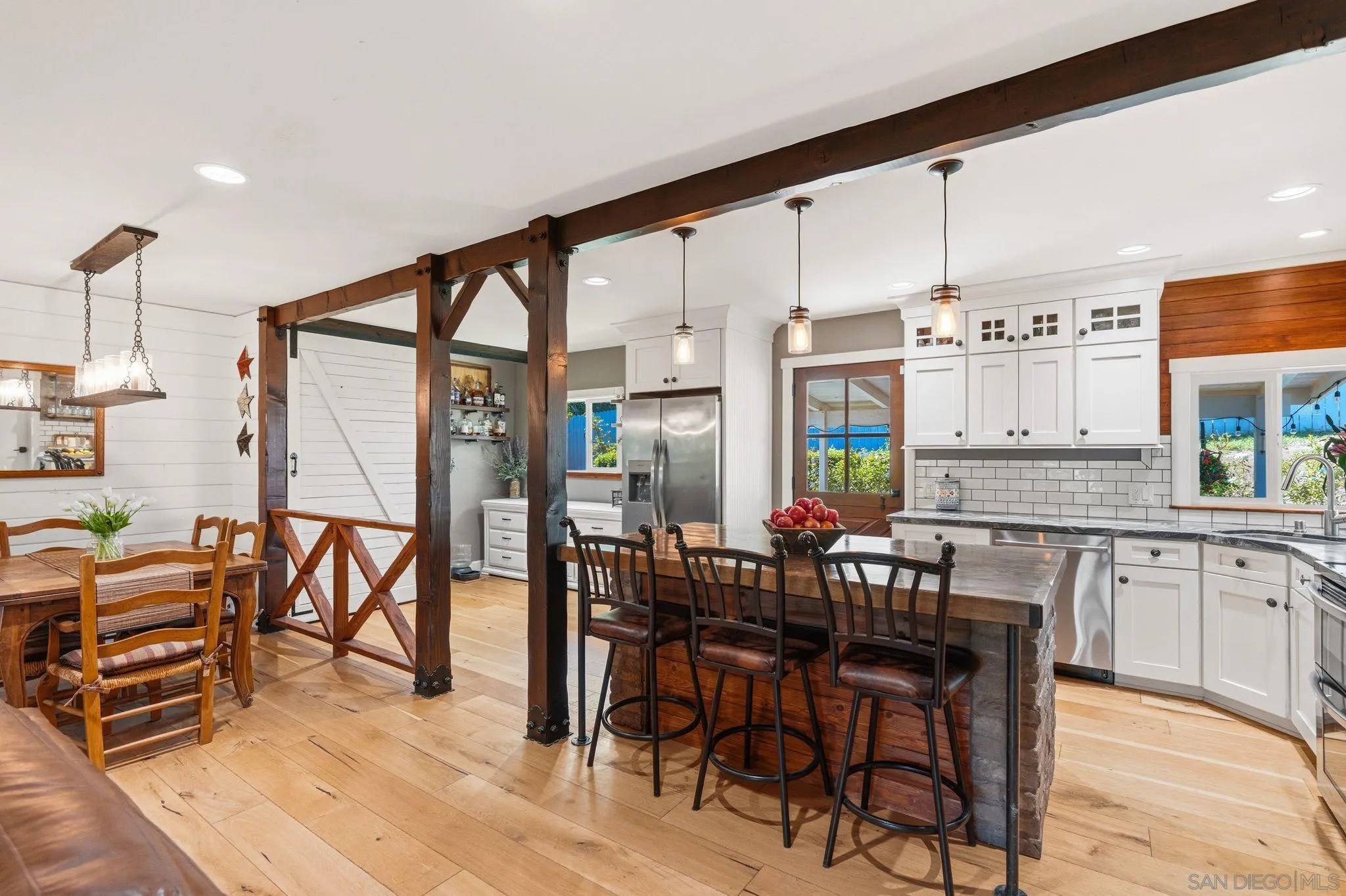 235 Walnut Hills Dr
