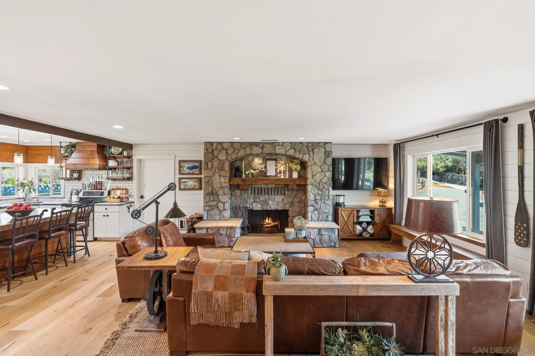 235 Walnut Hills Dr