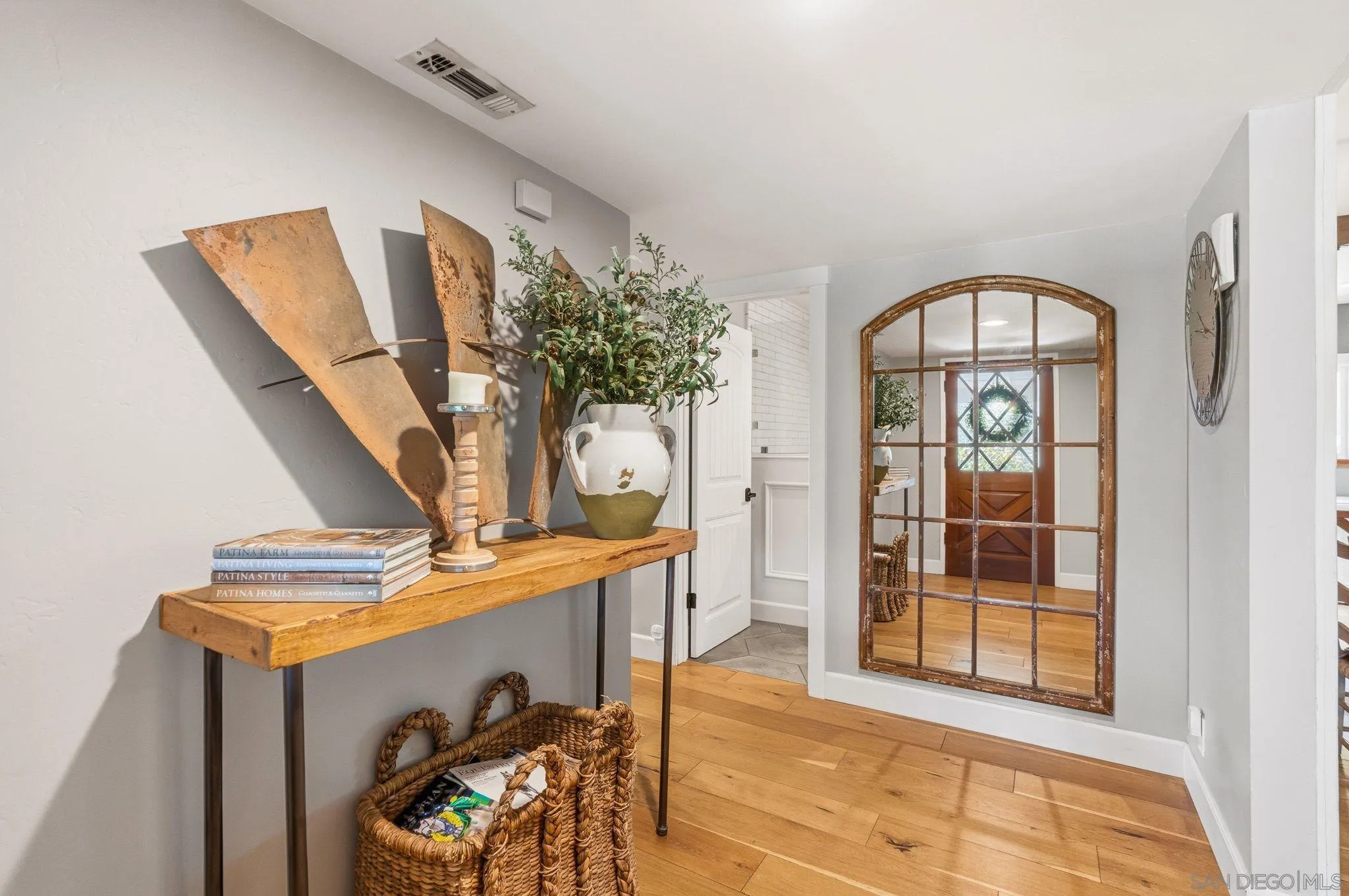235 Walnut Hills Dr
