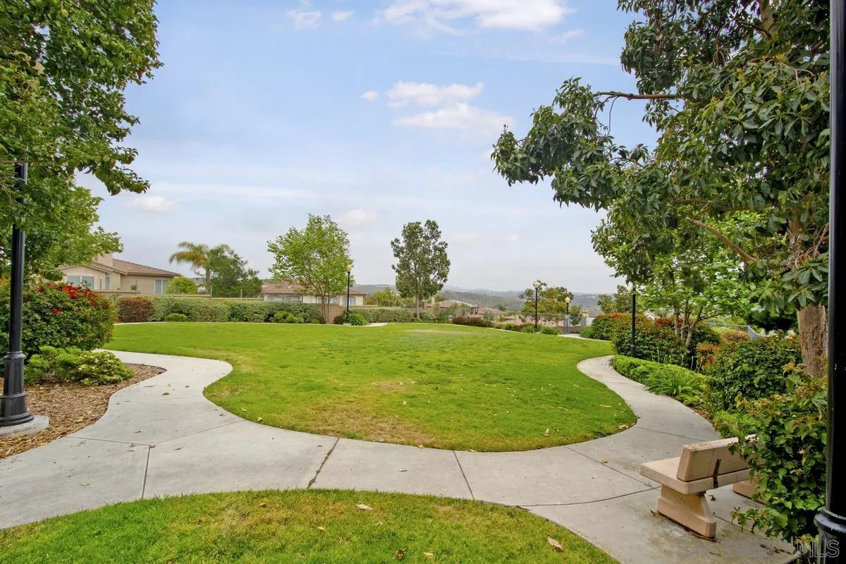 4670 Meadow Dr