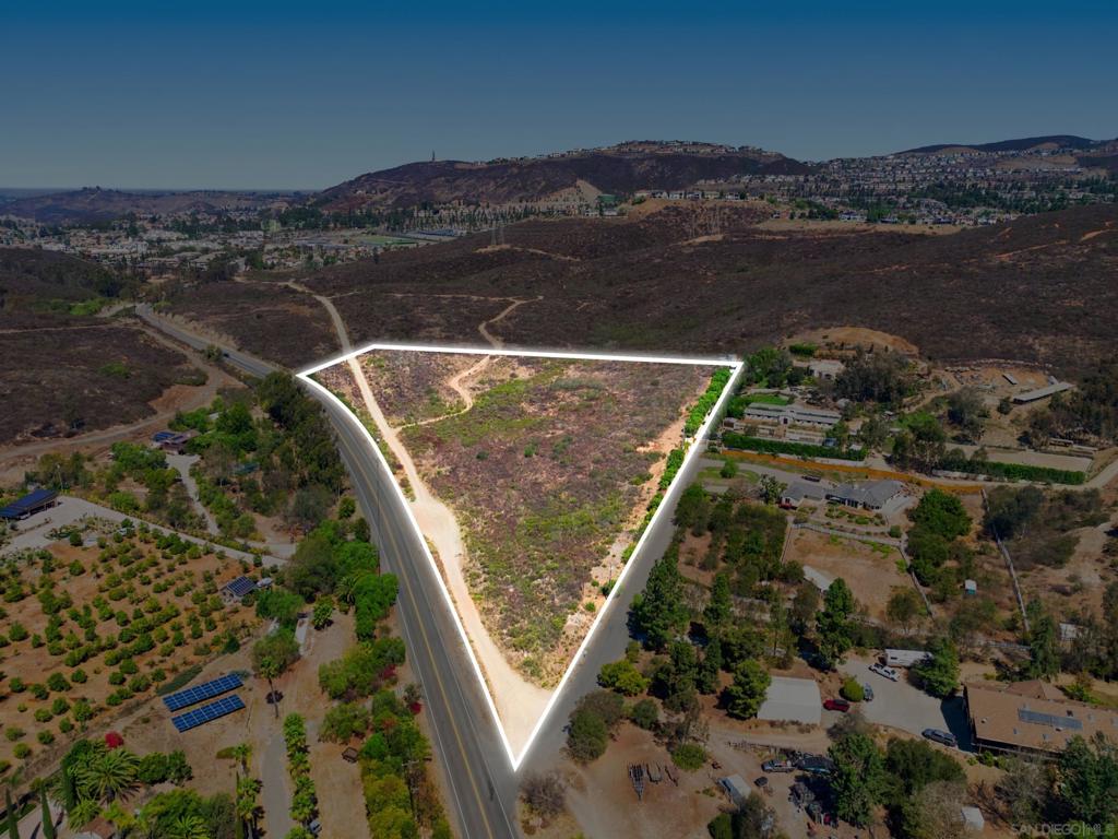 20753 Elfin Forest Rd