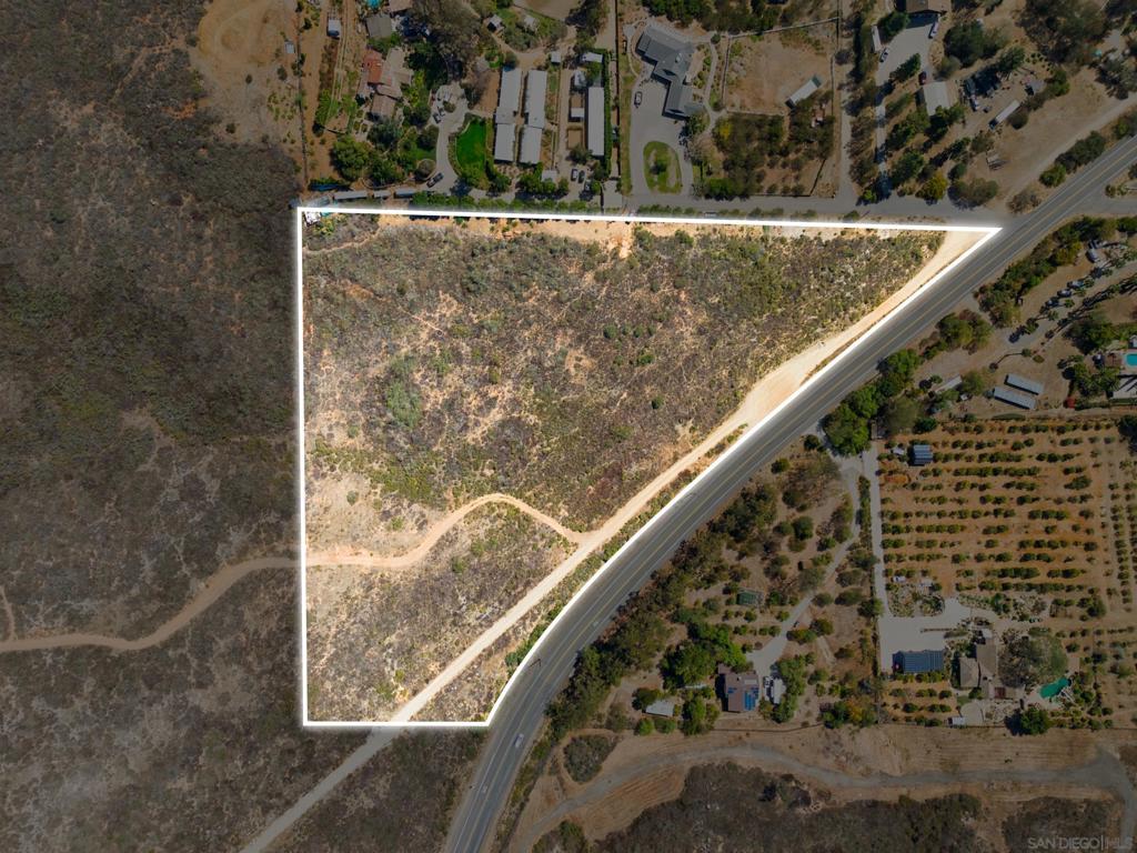 20753 Elfin Forest Rd