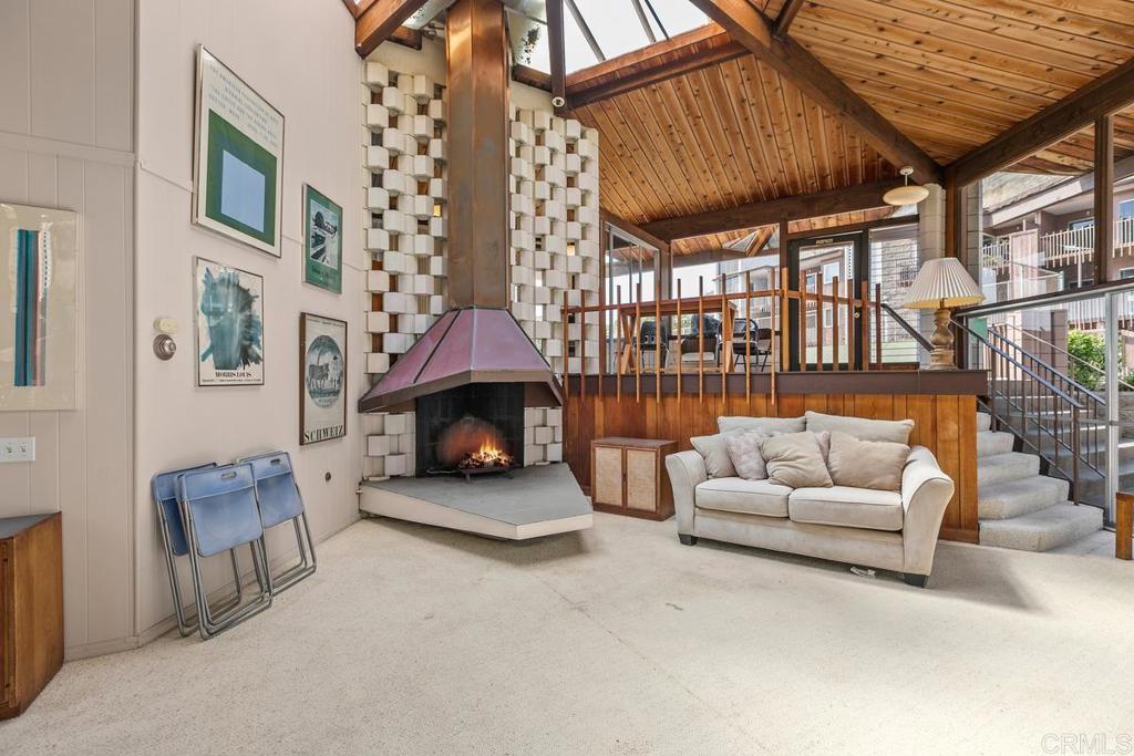 2600 Torrey Pines Rd A14