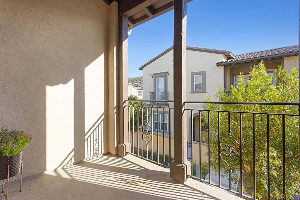 861 Blackstone Drive