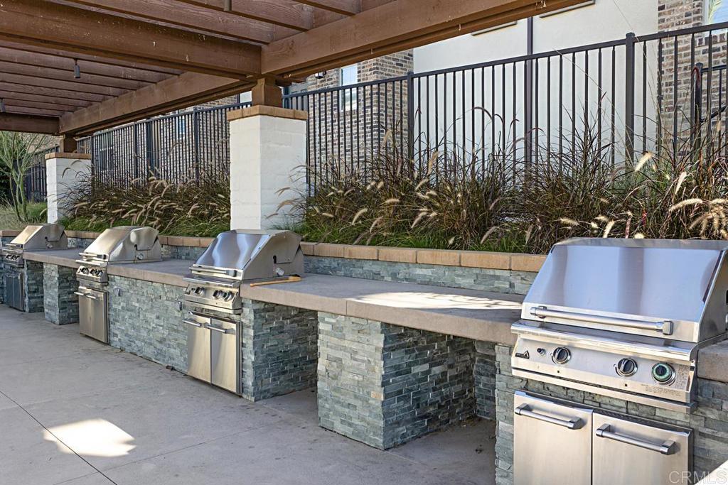 861 Blackstone Drive