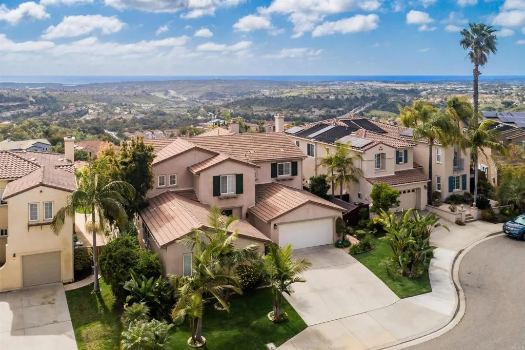 1264 Summit Point Way