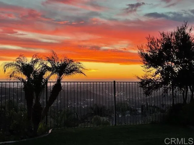 1264 Summit Point Way