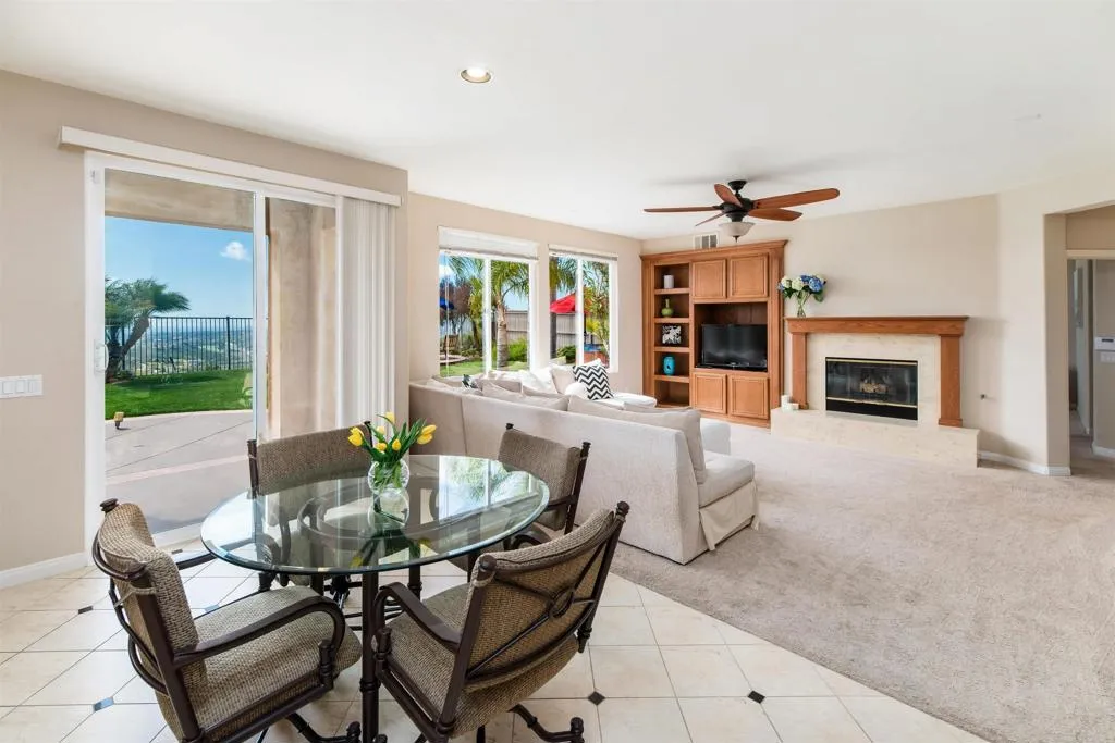 1264 Summit Point Way