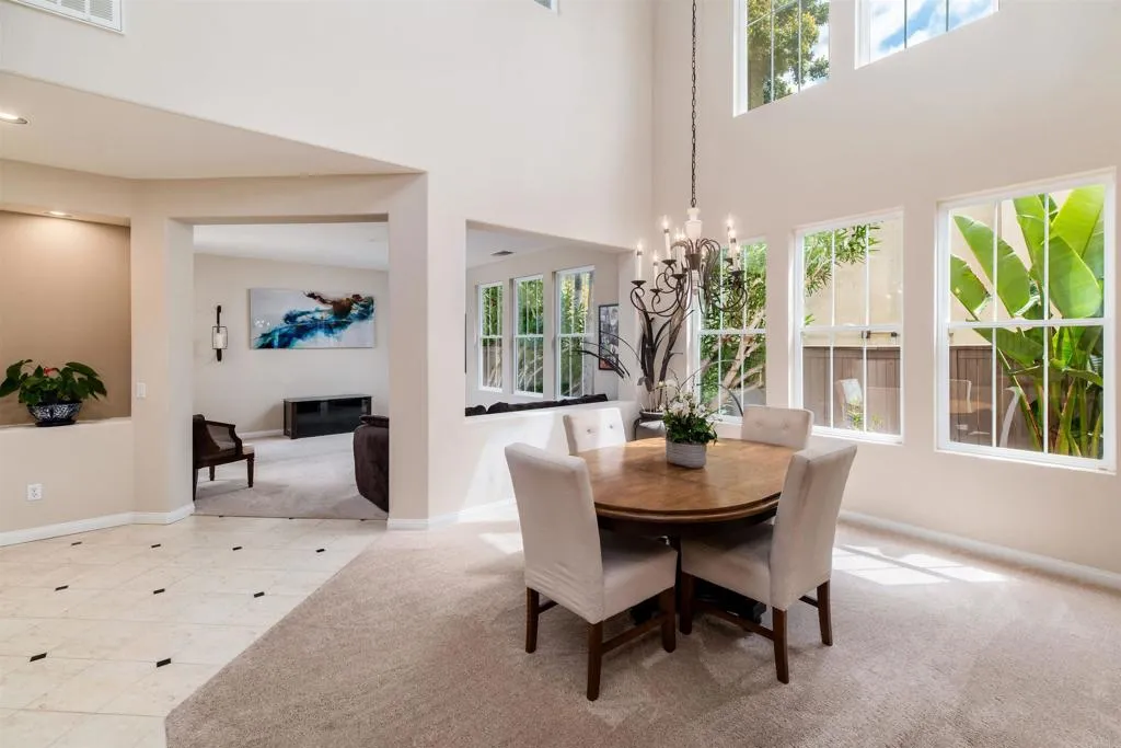 1264 Summit Point Way