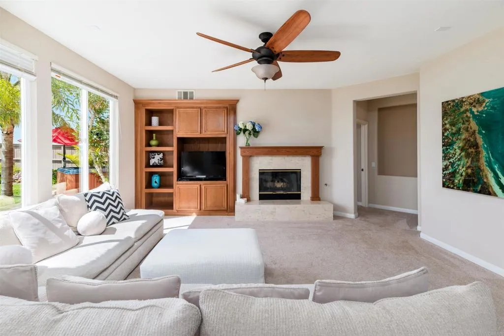 1264 Summit Point Way